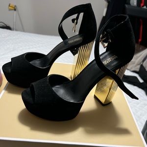MK size 7 shoes black and gold